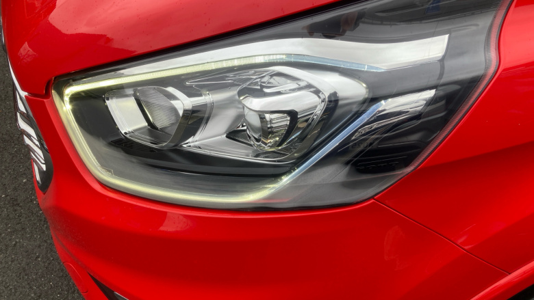 Ford Tourneo Custom 320 L1 Diesel Fwd 2.0 EcoBlue 136ps H1 Titanium 8 seater